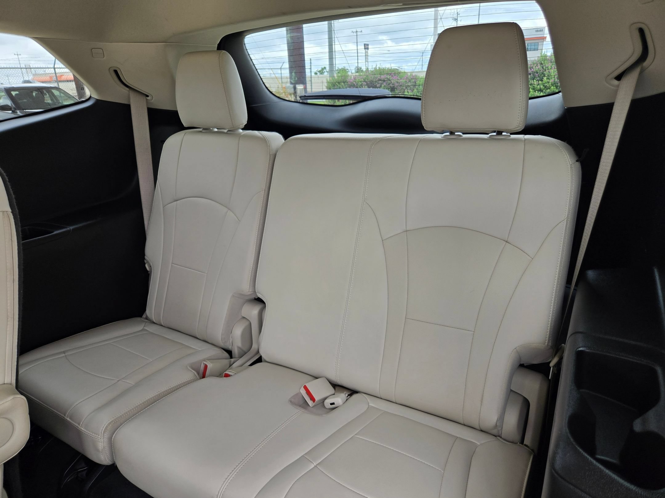Certified 2023 Buick Enclave Essence w/ Experience Buick Package FWD image 22
