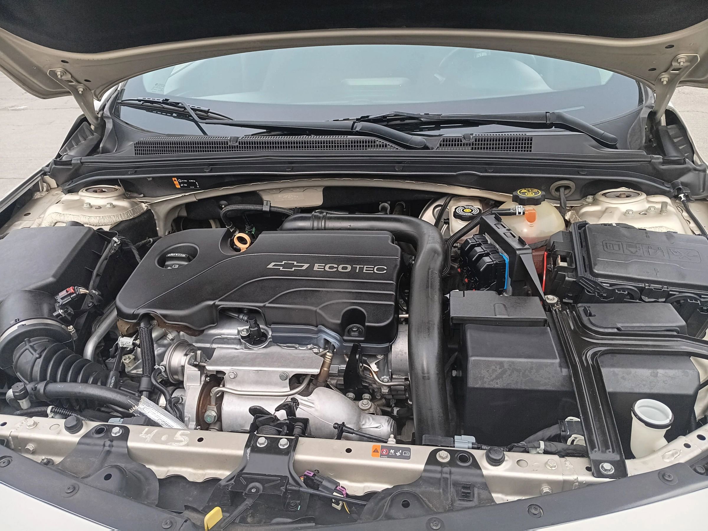 Used 2016 Chevrolet Malibu LT w/ Driver Confidence Package image 26