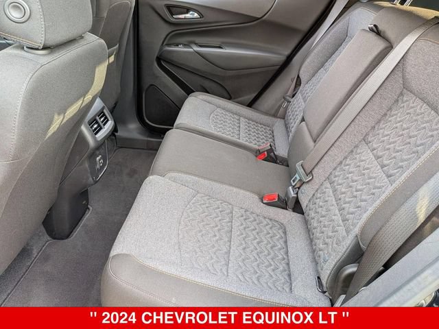Used 2024 Chevrolet Equinox LT FWD image 34