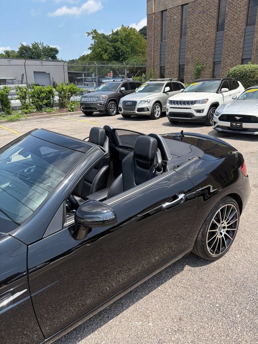 Used 2019 Mercedes-Benz SLC 300 image 17