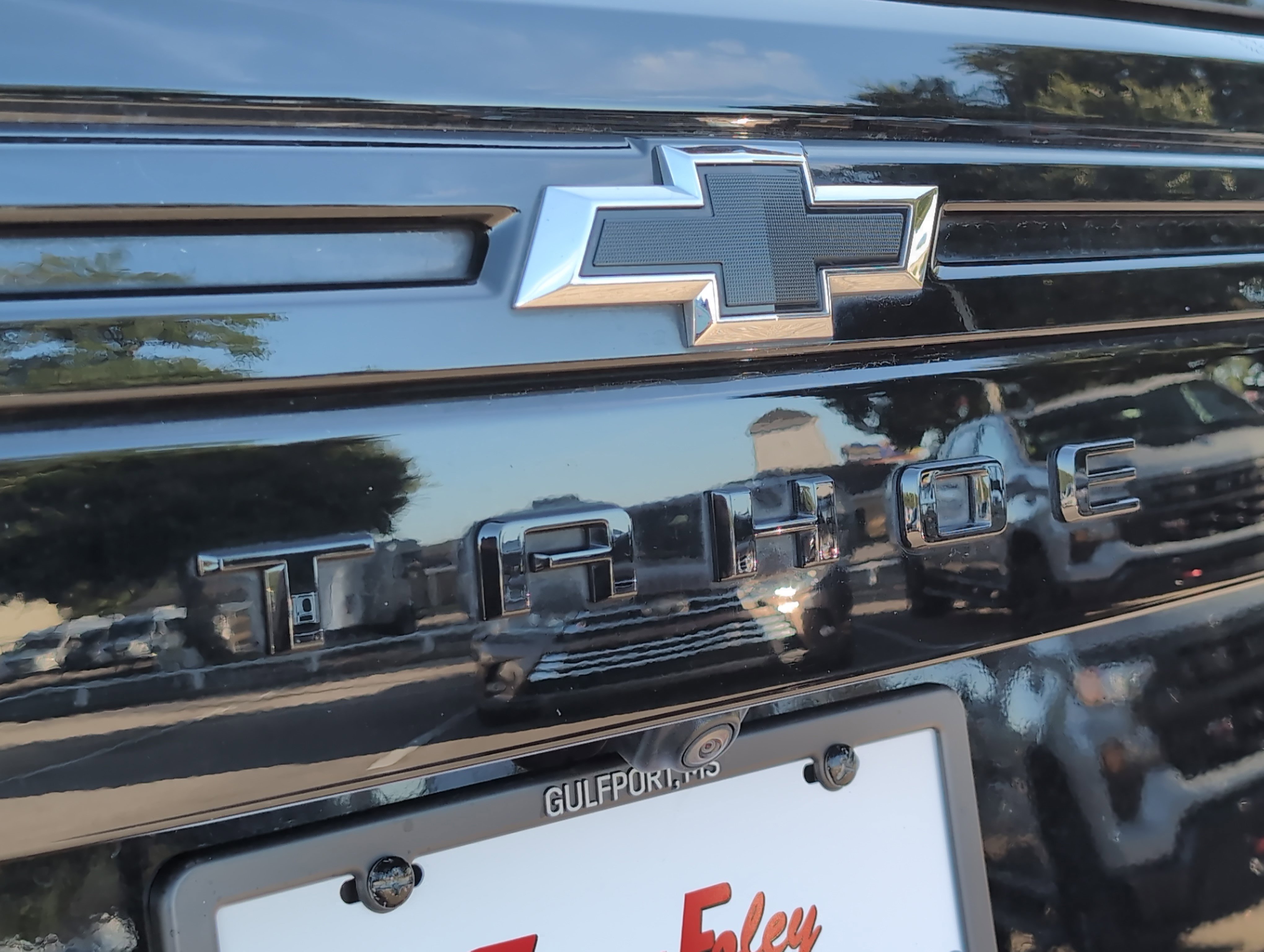 Used 2024 Chevrolet Tahoe Z71 w/ Luxury Package image 34