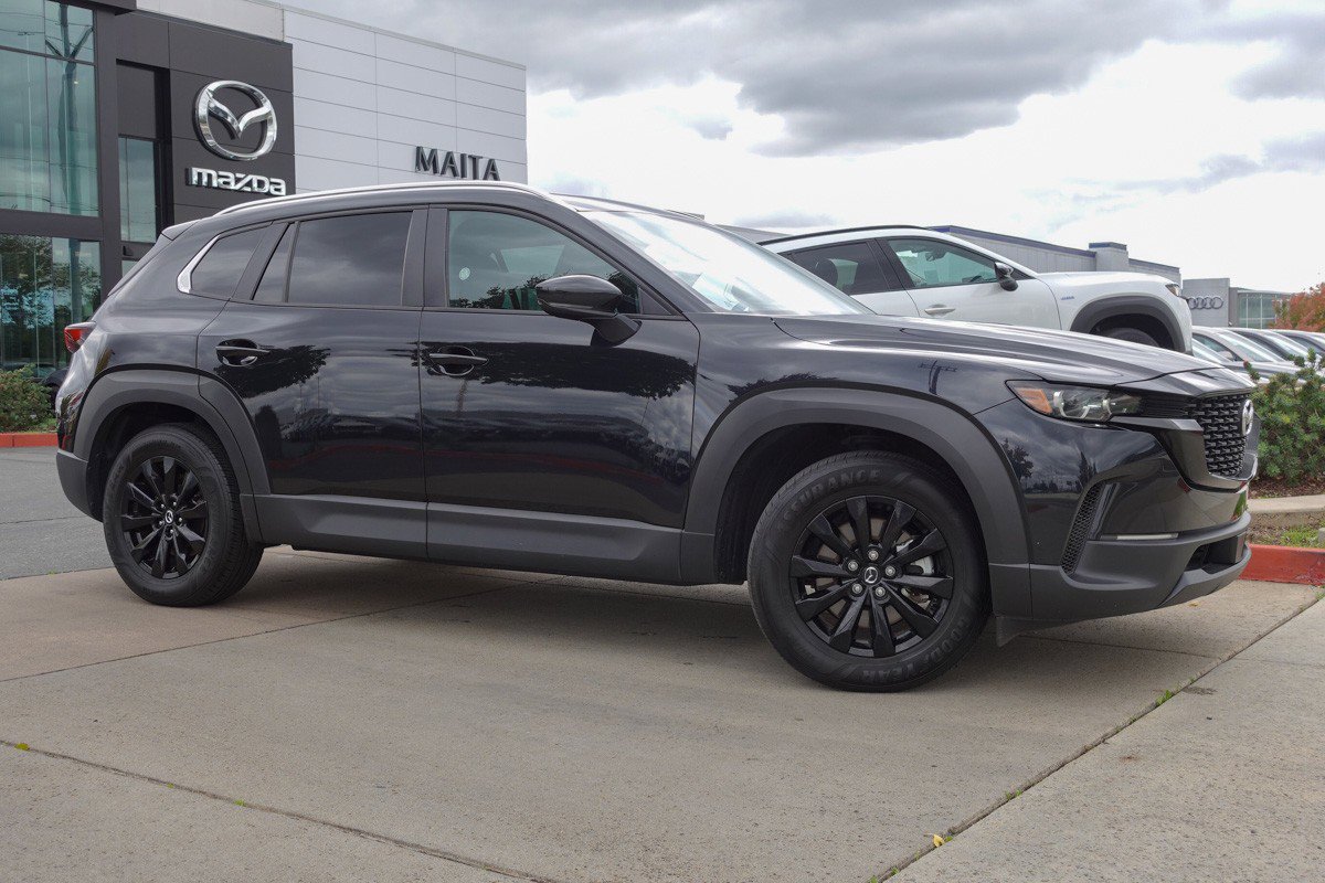 Certified 2025 MAZDA CX-50 AWD 2.5 S w/ Premium Package image 4