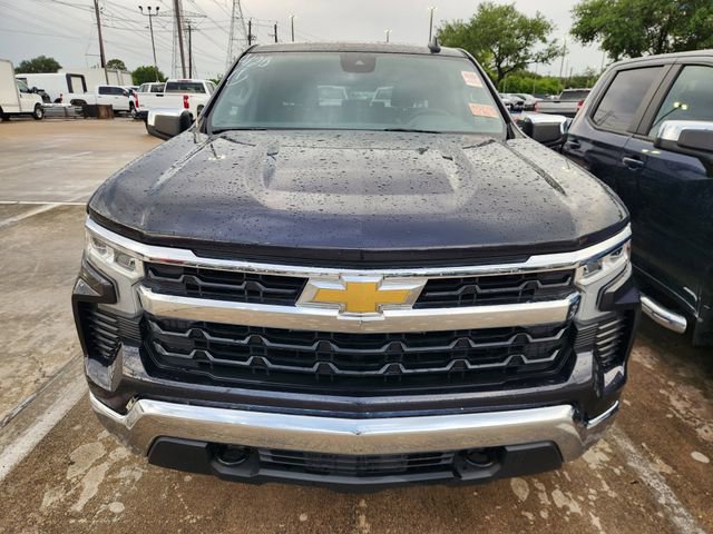 Used 2023 Chevrolet Silverado 1500 LT image 2