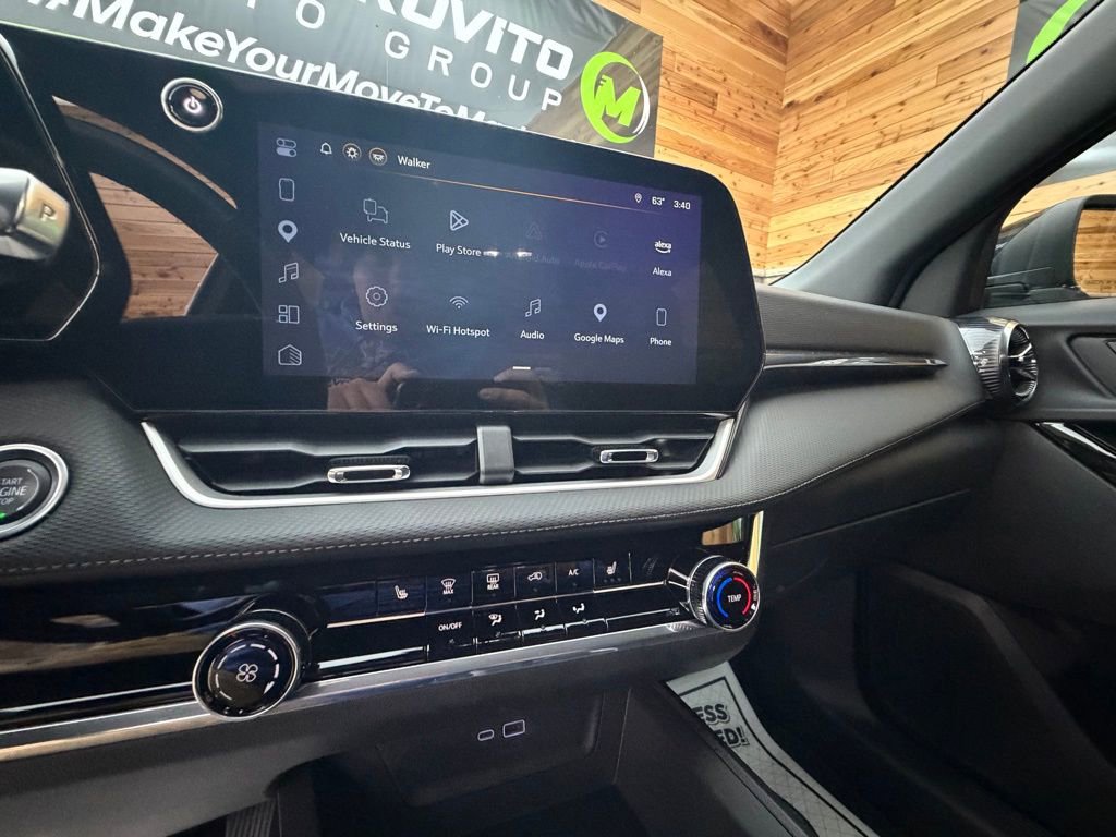 Used 2025 Chevrolet Equinox LT AWD/4WD image 18