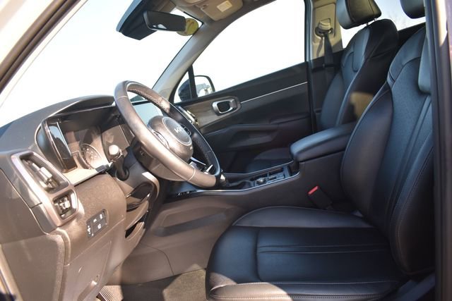 Certified 2023 Kia Sorento X-Line EX image 30