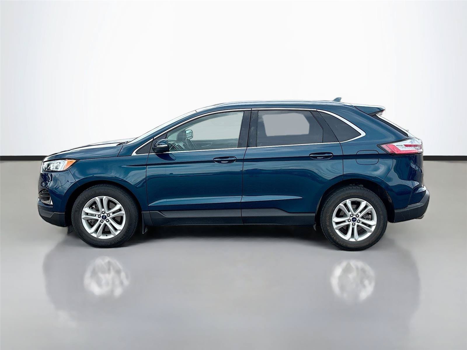 Used 2020 Ford Edge SEL w/ Convenience Package AWD/4WD image 8