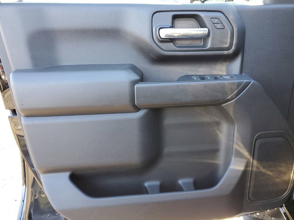 Certified 2024 Chevrolet Silverado 2500 Custom w/ Custom Value Package image 22