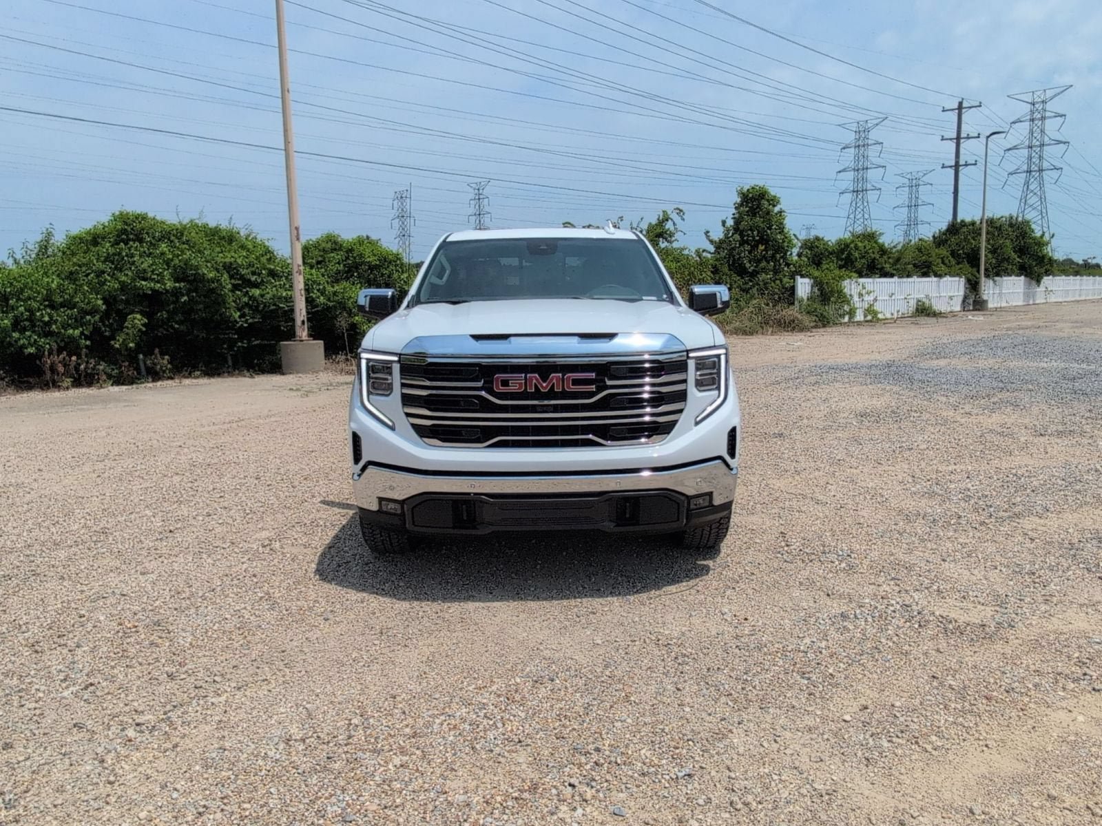 New 2026 GMC Sierra 1500 SLT w/ SLT Premium Plus Package AWD/4WD image 9