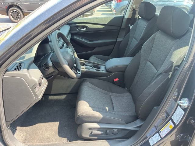 New 2025 Honda Accord SE image 13