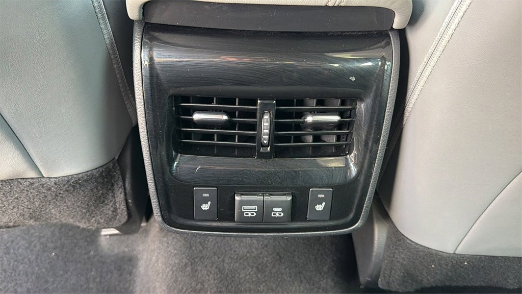 Certified 2021 Toyota Avalon Limited w/ Advanced Safety Package image 25