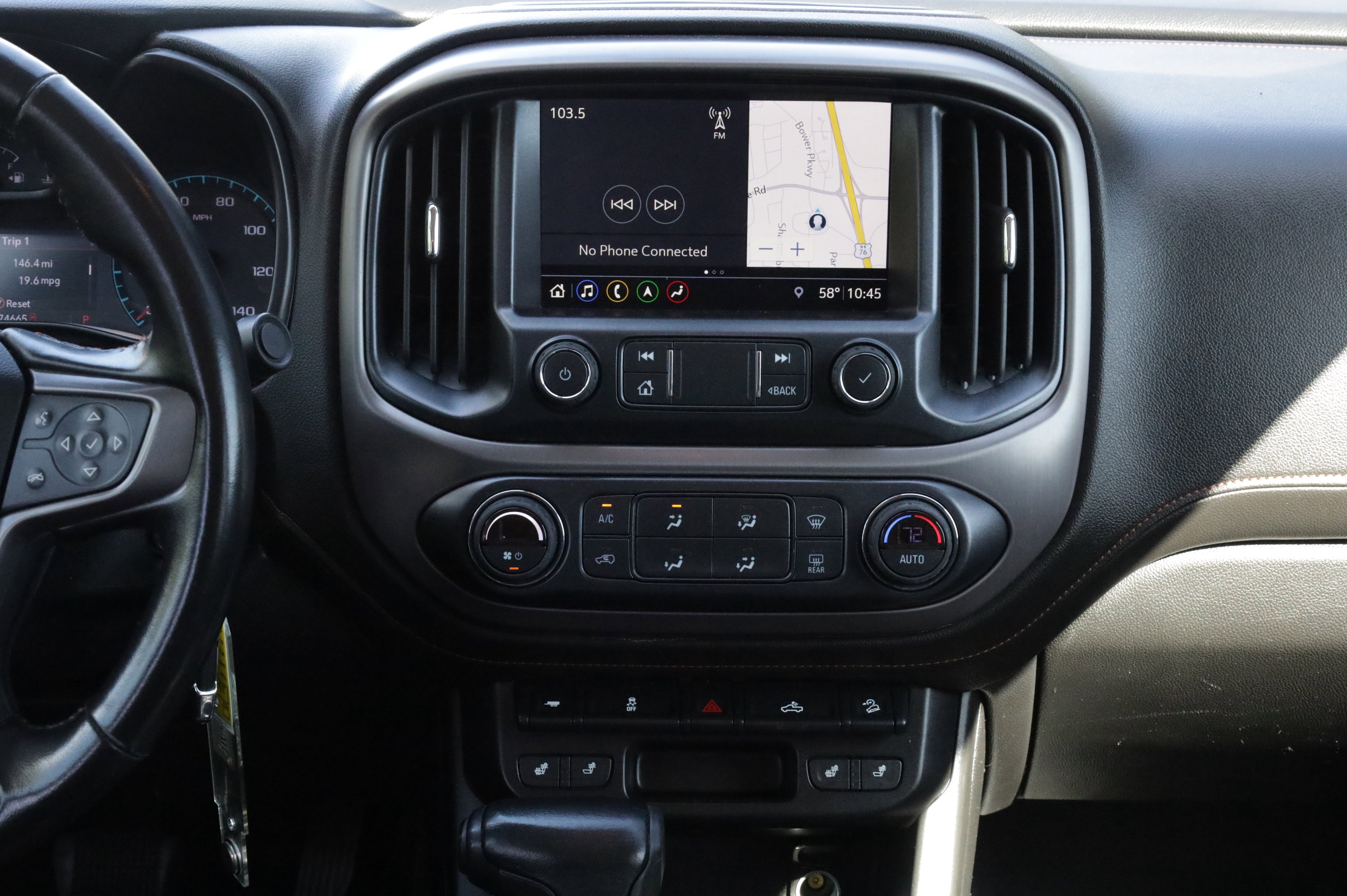 Used 2021 GMC Canyon AT4 w/ Trailering Package image 8