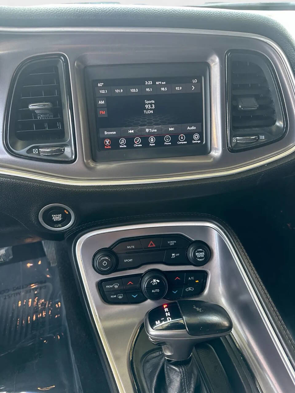 Used 2019 Dodge Challenger SXT image 12