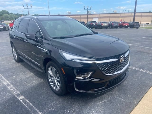Used 2022 Buick Enclave Avenir w/ Avenir Technology Package