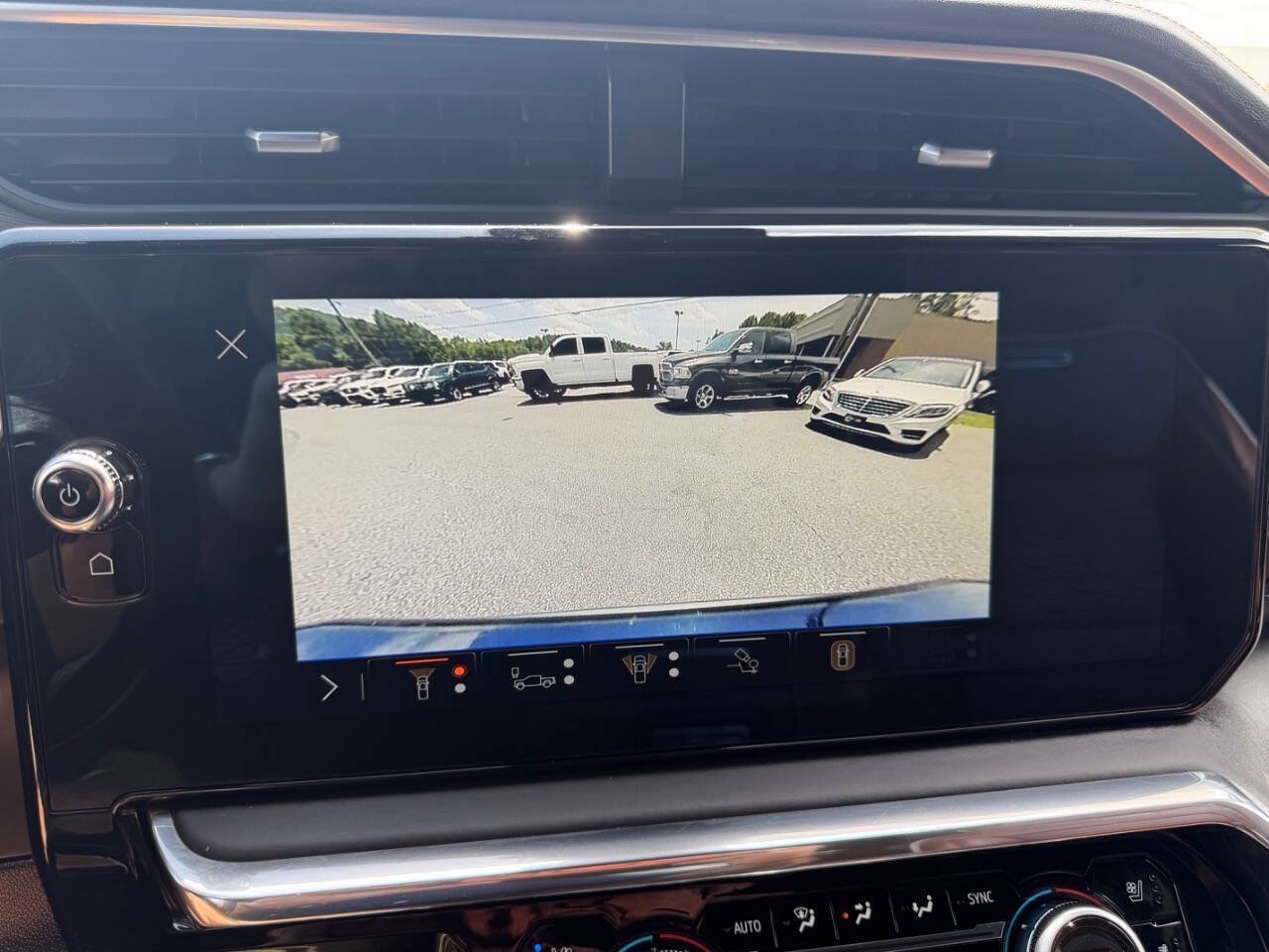 Used 2024 GMC Sierra 2500 Denali Ultimate AWD/4WD image 20