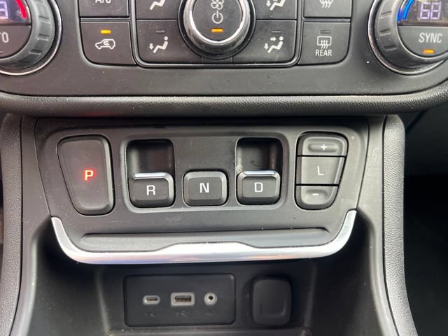 Used 2020 GMC Terrain SLE w/ Driver Convenience Package FWD image 25