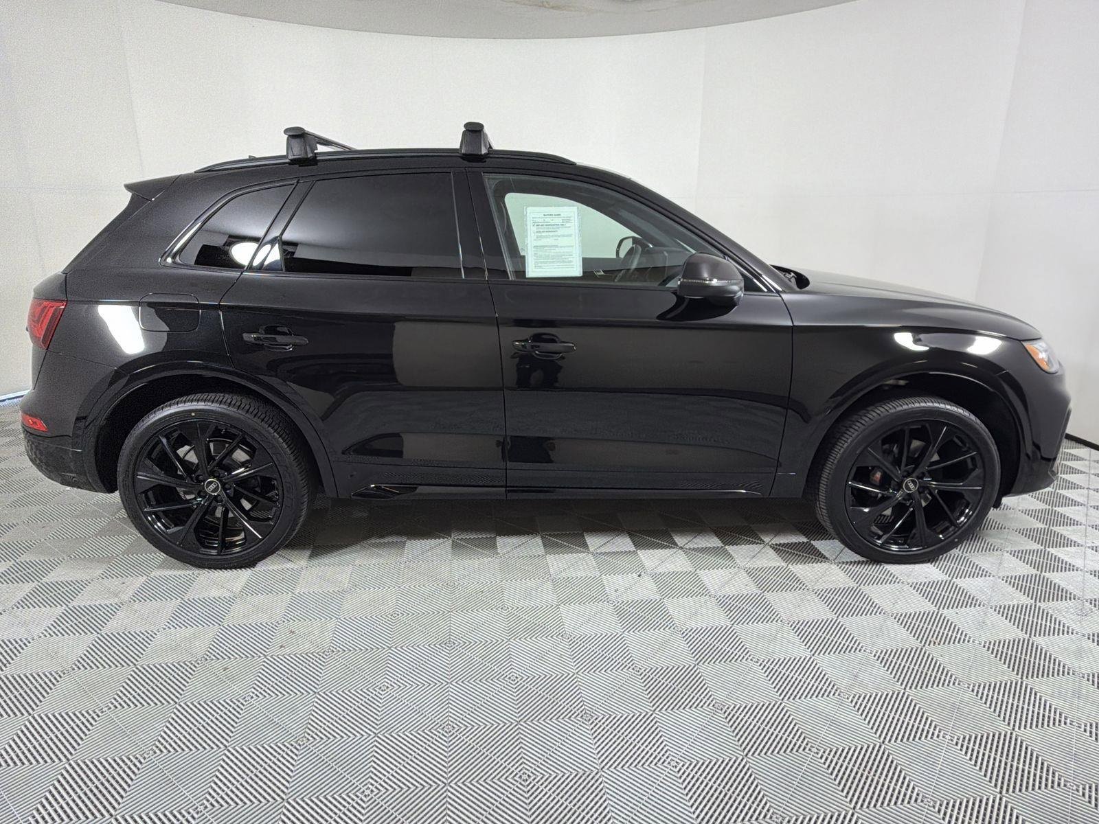 Used 2024 Audi SQ5 Premium Plus w/ Premium Plus Package image 6