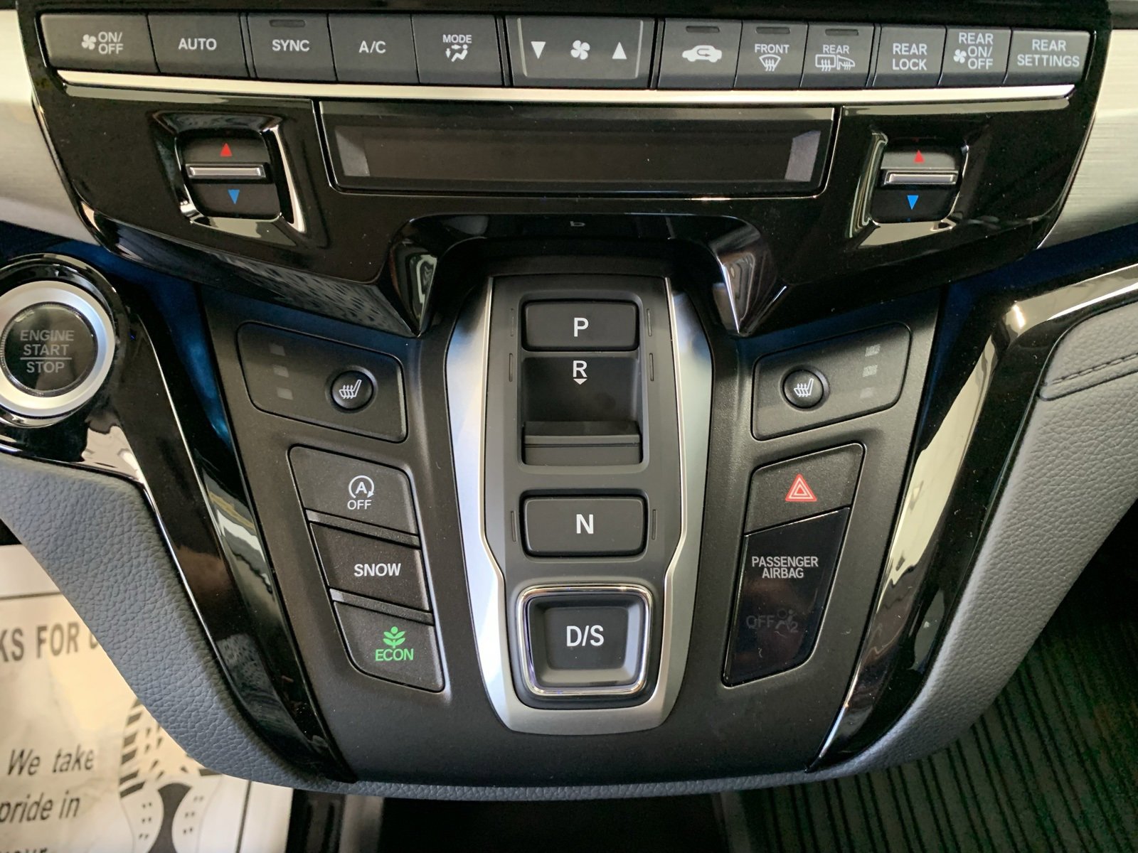 New 2026 Honda Odyssey Touring image 19