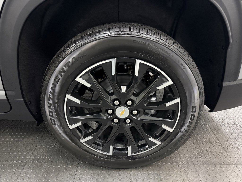 New 2026 Chevrolet Traverse LT w/ Sun and Wheel Package image 12