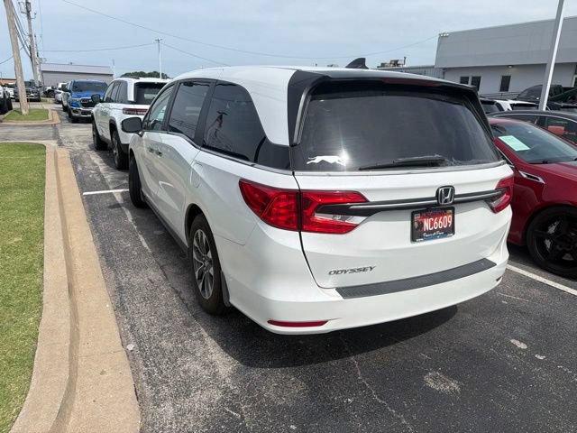 Used 2023 Honda Odyssey EX-L image 3