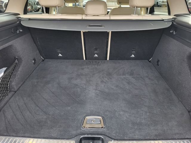 Used 2022 Mercedes-Benz GLC 300 4MATIC image 11