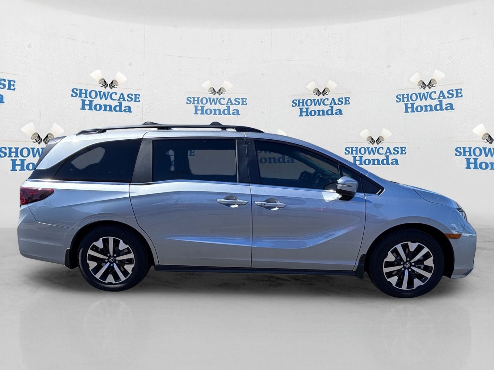 New 2026 Honda Odyssey EX-L image 5