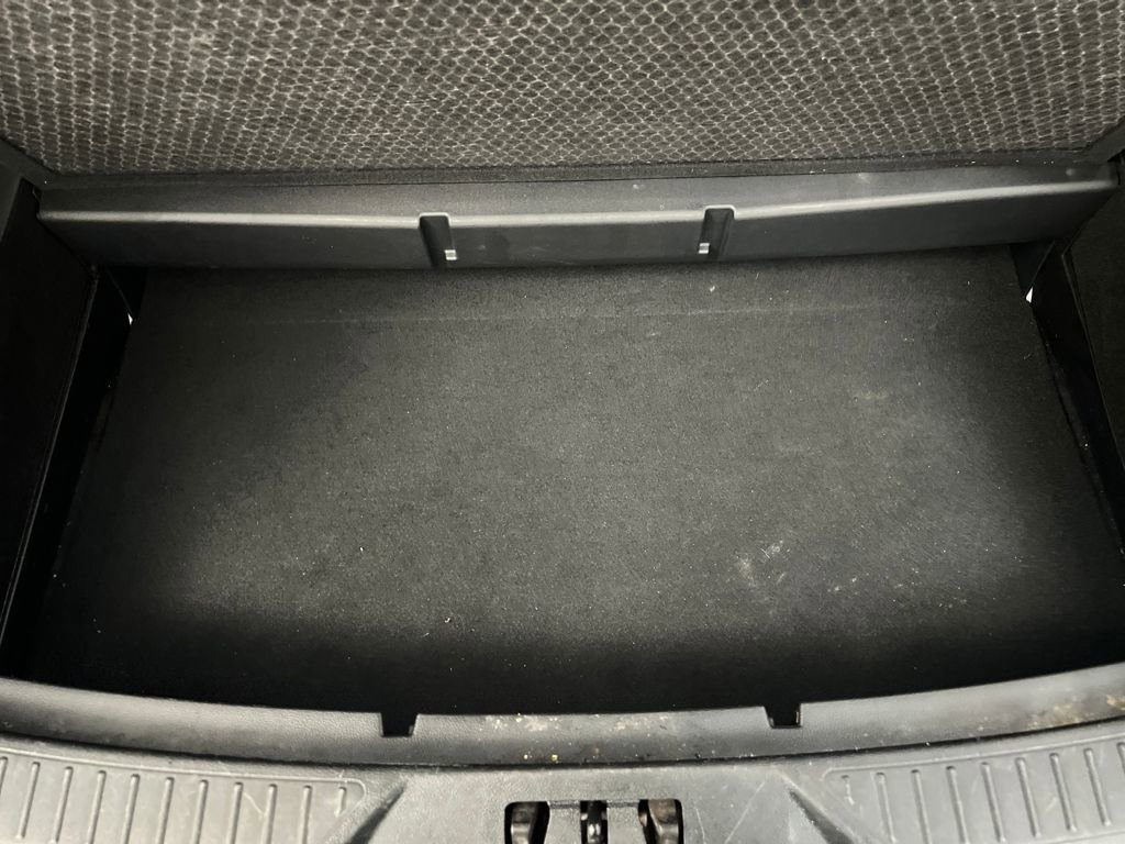 Used 2021 Ford Explorer XLT w/ Equipment Group 202A image 39