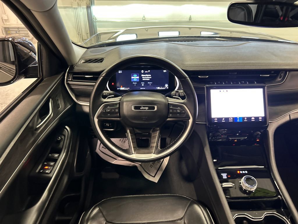 Certified 2022 Jeep Grand Cherokee L Limited w/ Trailer Tow Group (B) AWD/4WD image 28