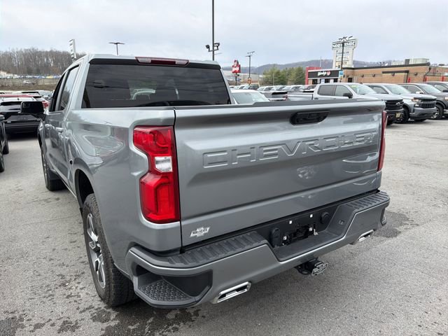 Used 2025 Chevrolet Silverado 1500 RST AWD/4WD image 9