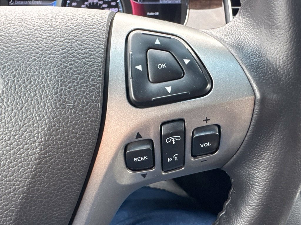 Used 2015 Ford Taurus Limited FWD image 25
