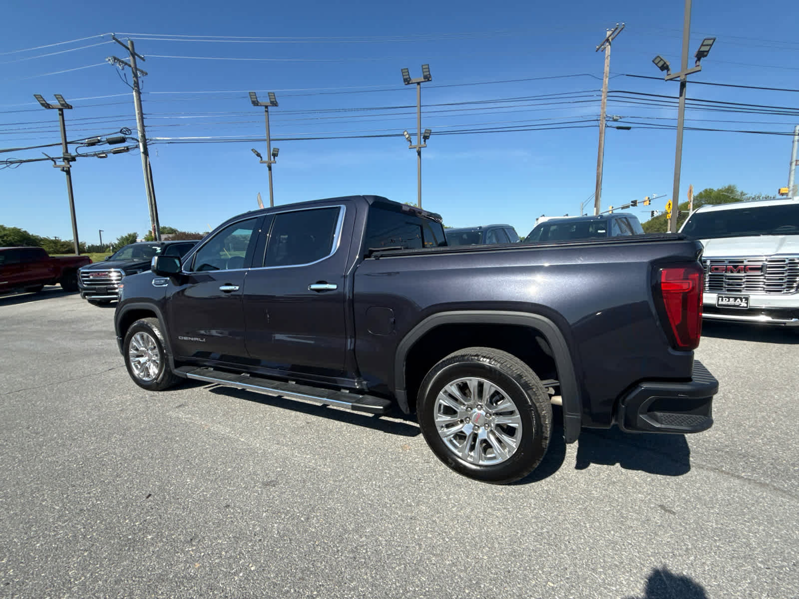 Used 2022 GMC Sierra 1500 Denali AWD/4WD image 5