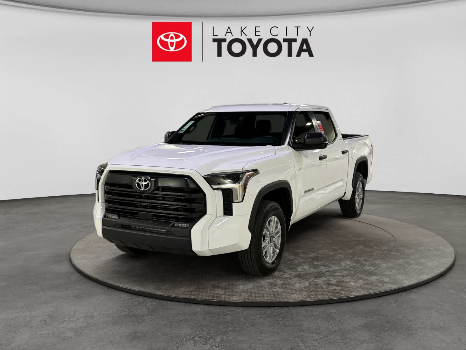 New 2026 Toyota Tundra SR5 w/ SR5 Convenience Package AWD/4WD image 1