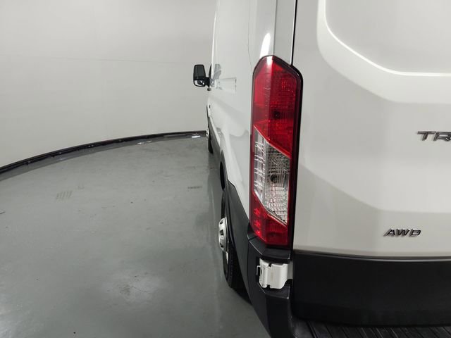 Used 2023 Ford Transit 250 Medium Roof AWD image 27