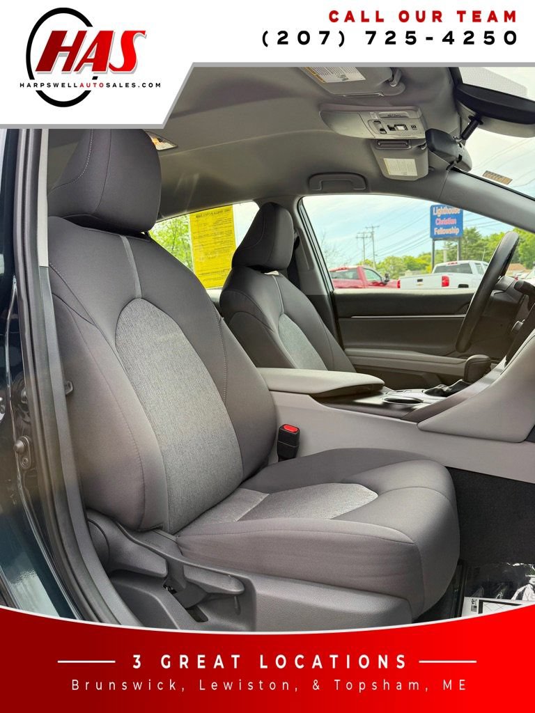Used 2021 Toyota Camry LE w/ Carpet Mat Package (TMS) AWD/4WD image 13