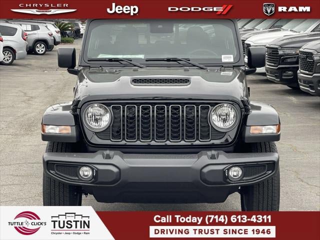 New 2025 Jeep Gladiator Sport AWD/4WD image 30