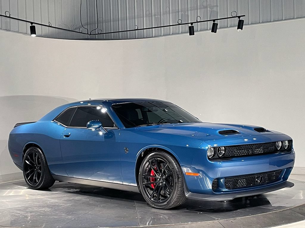 Used 2023 Dodge Challenger SRT Hellcat w/ Driver Convenience Group RWD image 88