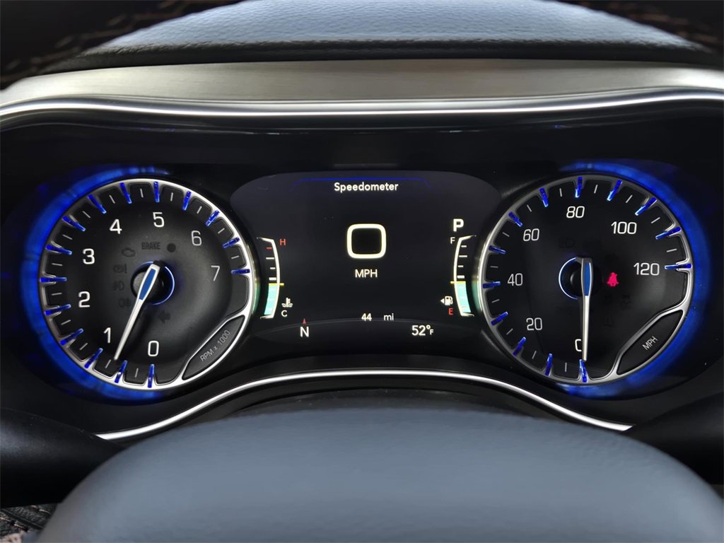 New 2026 Chrysler Pacifica Pinnacle w/ Trailer Tow Group image 24