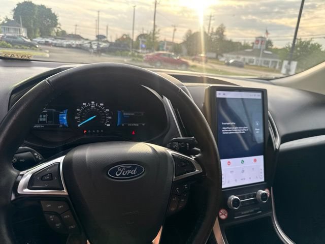 Used 2024 Ford Edge SEL AWD/4WD image 19