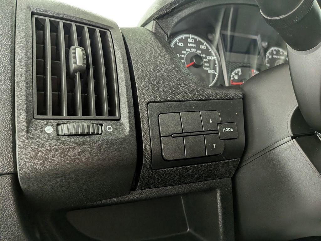 Used 2014 RAM ProMaster 1500 image 17