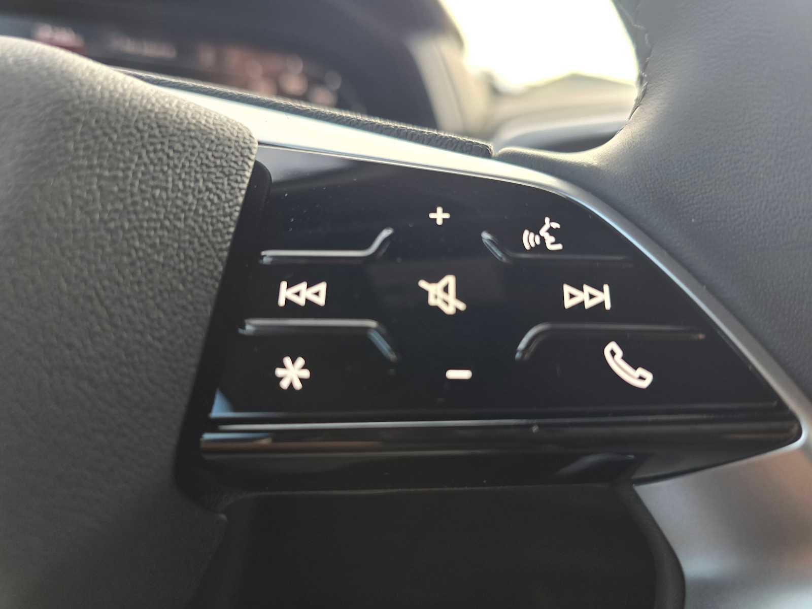 New 2026 Audi Q4 e-tron Premium image 33