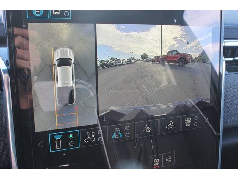 New 2026 GMC Sierra EV Elevation w/ Premium Package image 40