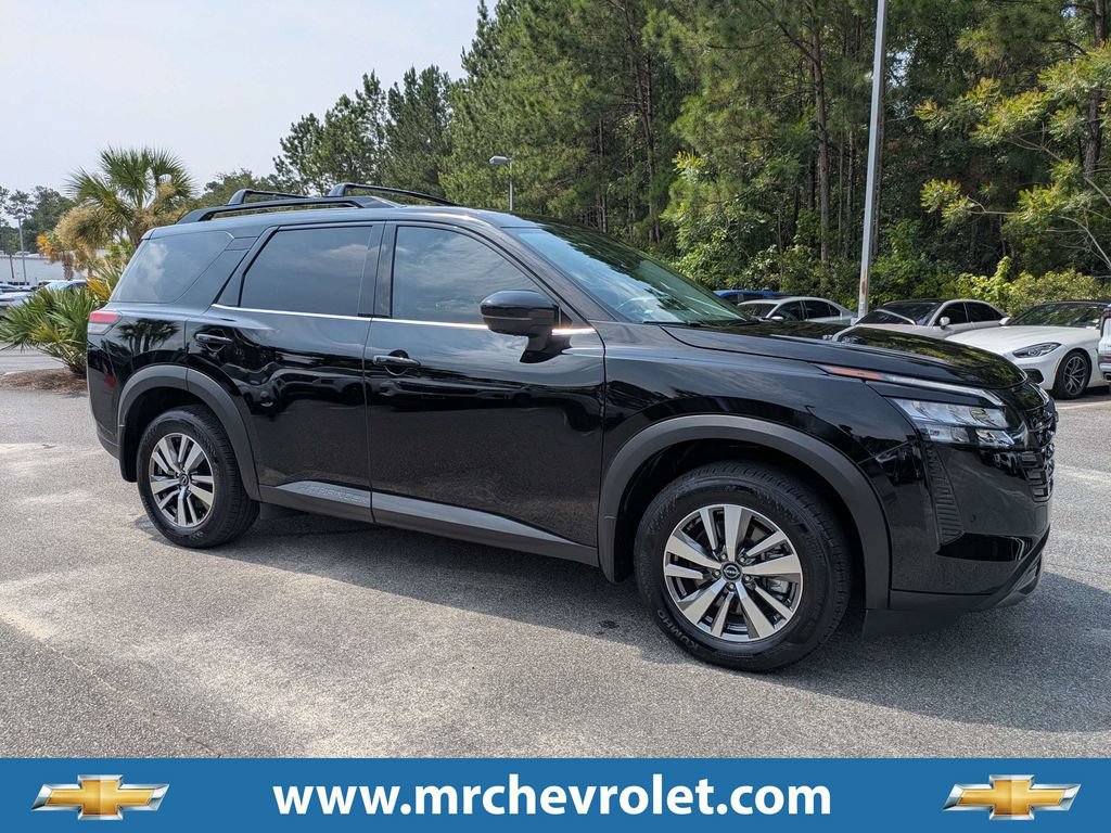 Used 2026 Nissan Pathfinder SL