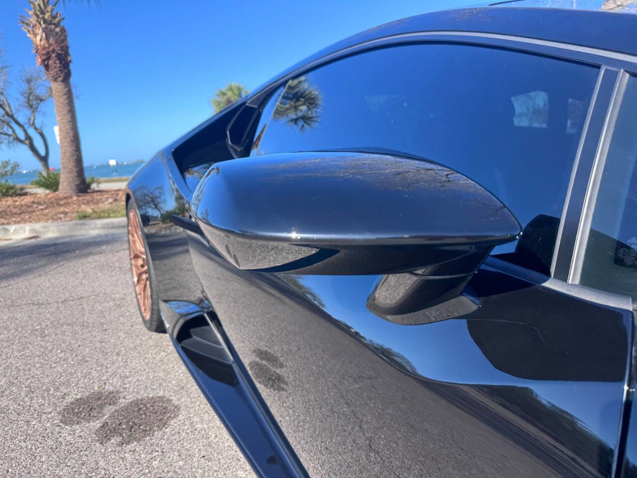 Used 2022 Lamborghini Huracan EVO image 38