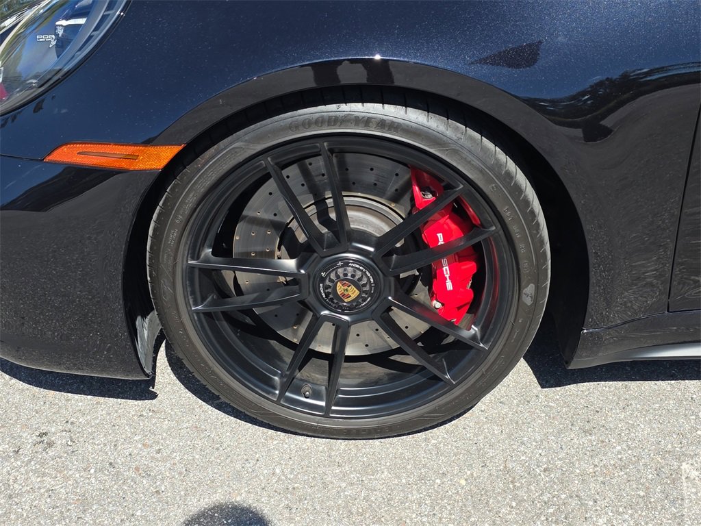 Used 2024 Porsche 911 Carrera GTS image 12