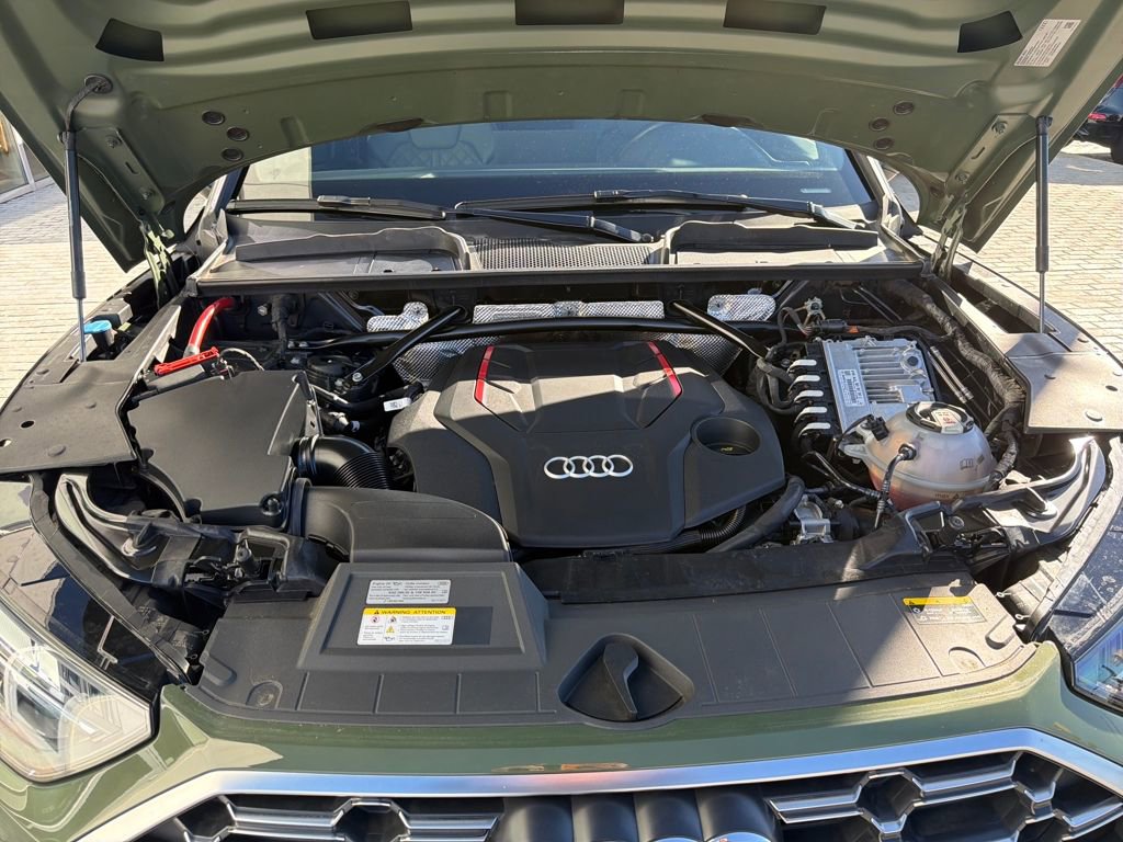 Used 2023 Audi SQ5 Premium Plus w/ Premium Plus Package image 23