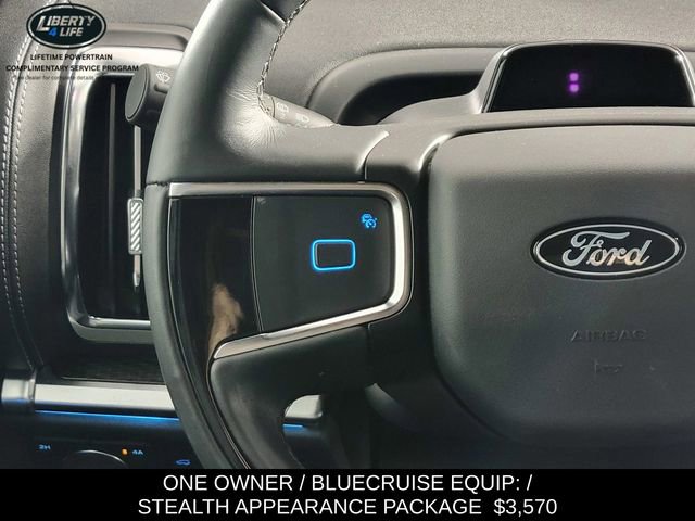 Used 2025 Ford Expedition Max Platinum w/ Stealth Appearance Package image 28