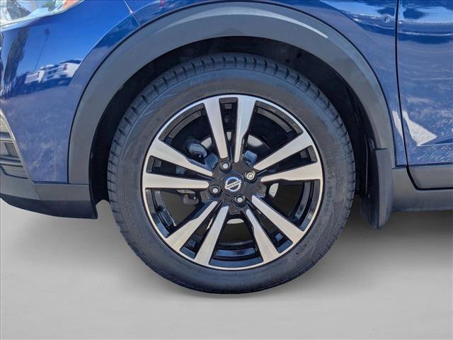 Used 2018 Nissan Kicks SV image 22