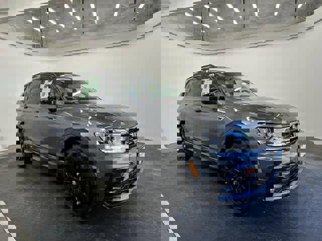 Used 2021 Volkswagen Tiguan SE R-Line image 7