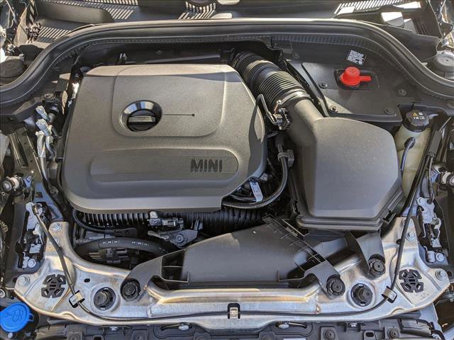 Certified 2025 MINI Cooper 2-Door Hardtop image 21