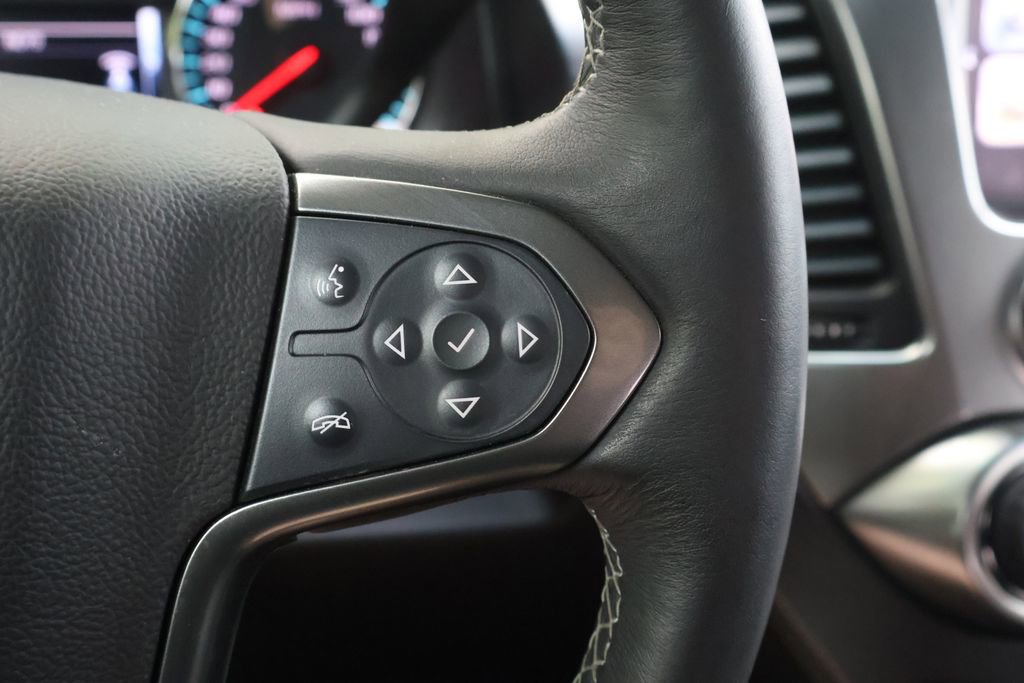 Used 2018 Chevrolet Tahoe Premier AWD/4WD image 32