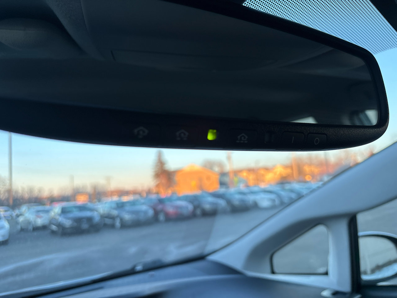 Used 2015 Toyota Prius Four image 21